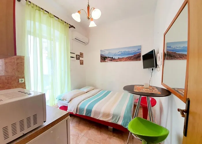 Central Studio Apartment Agatha